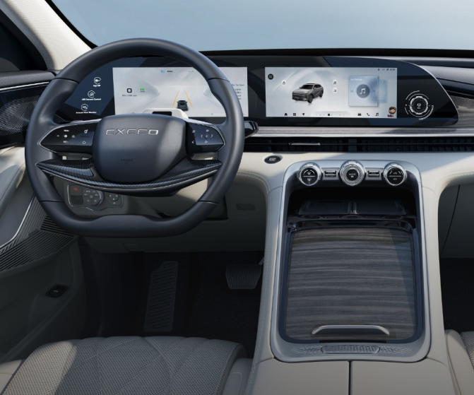 Immersive Luxury with a Modern Touch