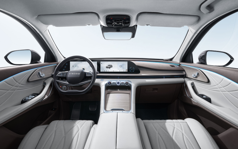 EXEED RX SUV — Intelligent Leather Seating