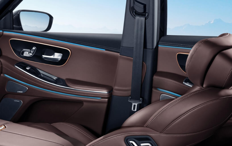 EXEED VX — Luxurious Seating Options